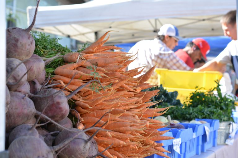 Clovis Friday Night Farmers Market wraps up season with Aloha Night