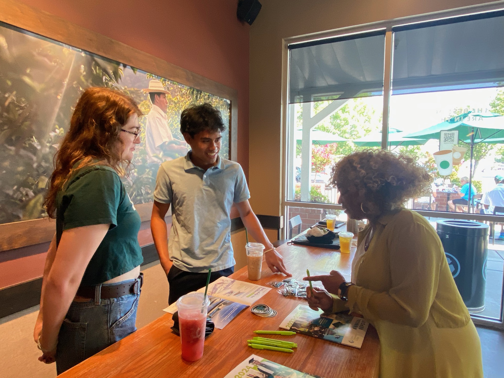 Dr. Kim E Armstrong speaking with students at Coffee with the President (Photo provided by Stephanie Babb, Clovis Community College).