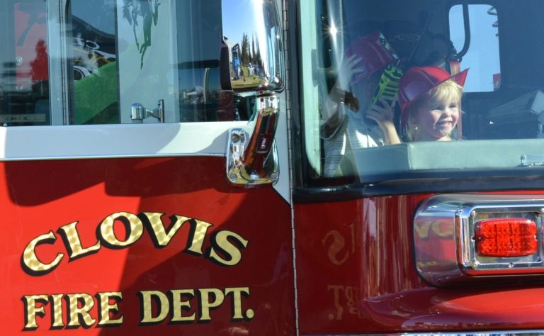 Clovis gathers for the 13th annual Clovis Night Out