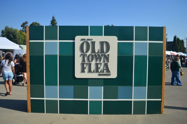 Crowds flock to Old Town Flea Market for weekend of vintage finds and local flair